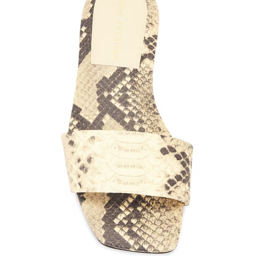NWOT Good American Embellished Flats in Python Snake Print